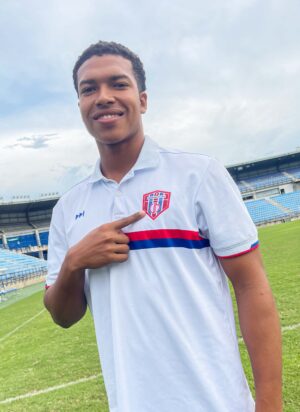 POLO DE PRESENTACION BLANCA